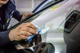 Видалення тріщин на лобовому склі: ціна та переваги у Києві